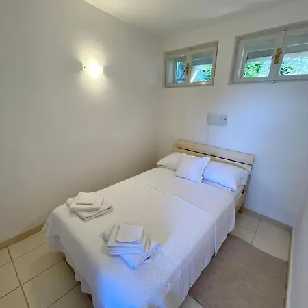 Villa Sunflower - Attractive Area & Seafront! Vila *
